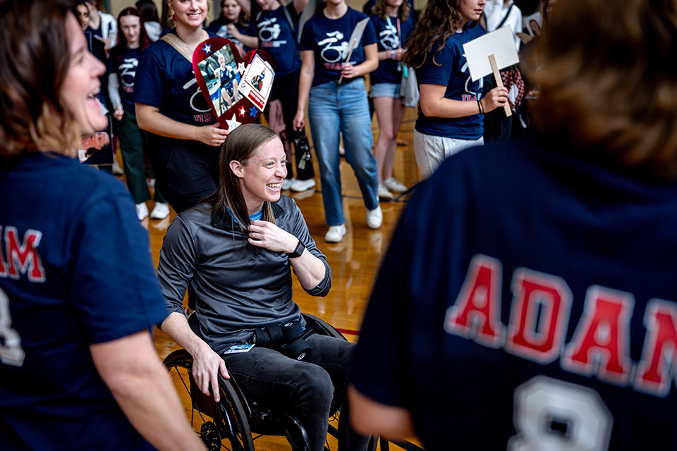 Sarah Adam, OTD, assistant professor of occupational science and occupational therapy at Saint ˻ֱ University, is one of 12 athletes who will represent the U.S. at the 2024 Paralympic Games in Paris from Aug. 28 to Sept. 8.